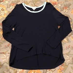 Navy GAP long sleeved t-shirt, size Large